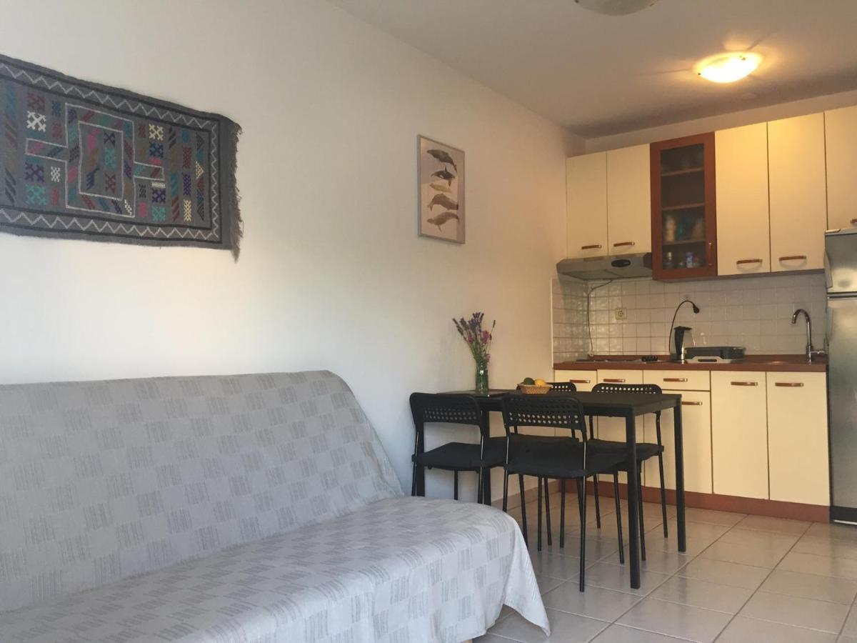 Apartment Jasna Premantura Esterno foto